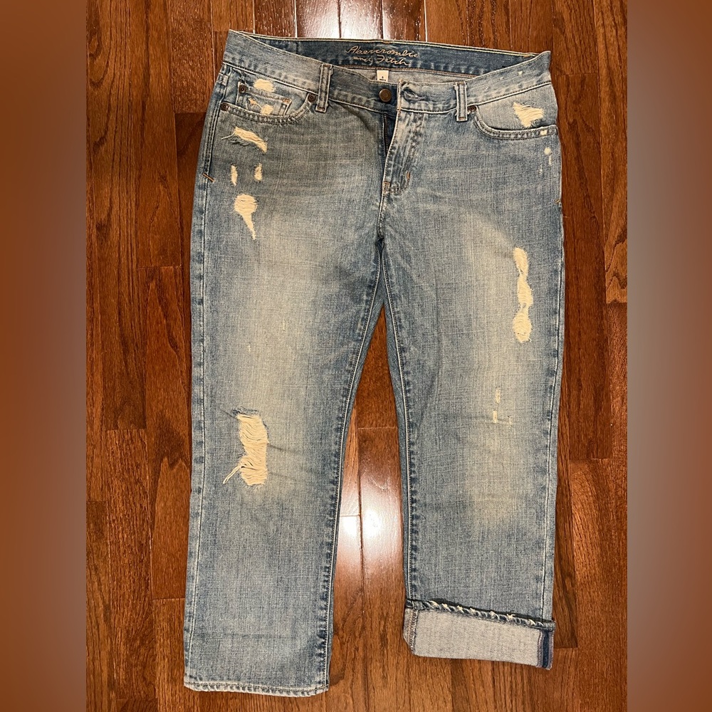 Abercrombie & Fitch Cropped Ankle Jeans size 6